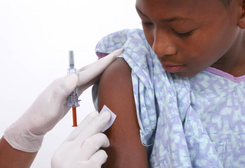 Let your teenage daughters take HPV vaccine, specialists urge parents Eve woman
