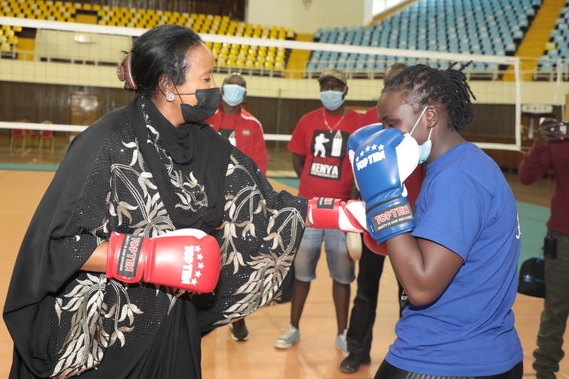 Athletes receive second dose of covid-19 vaccine : The standard Sports