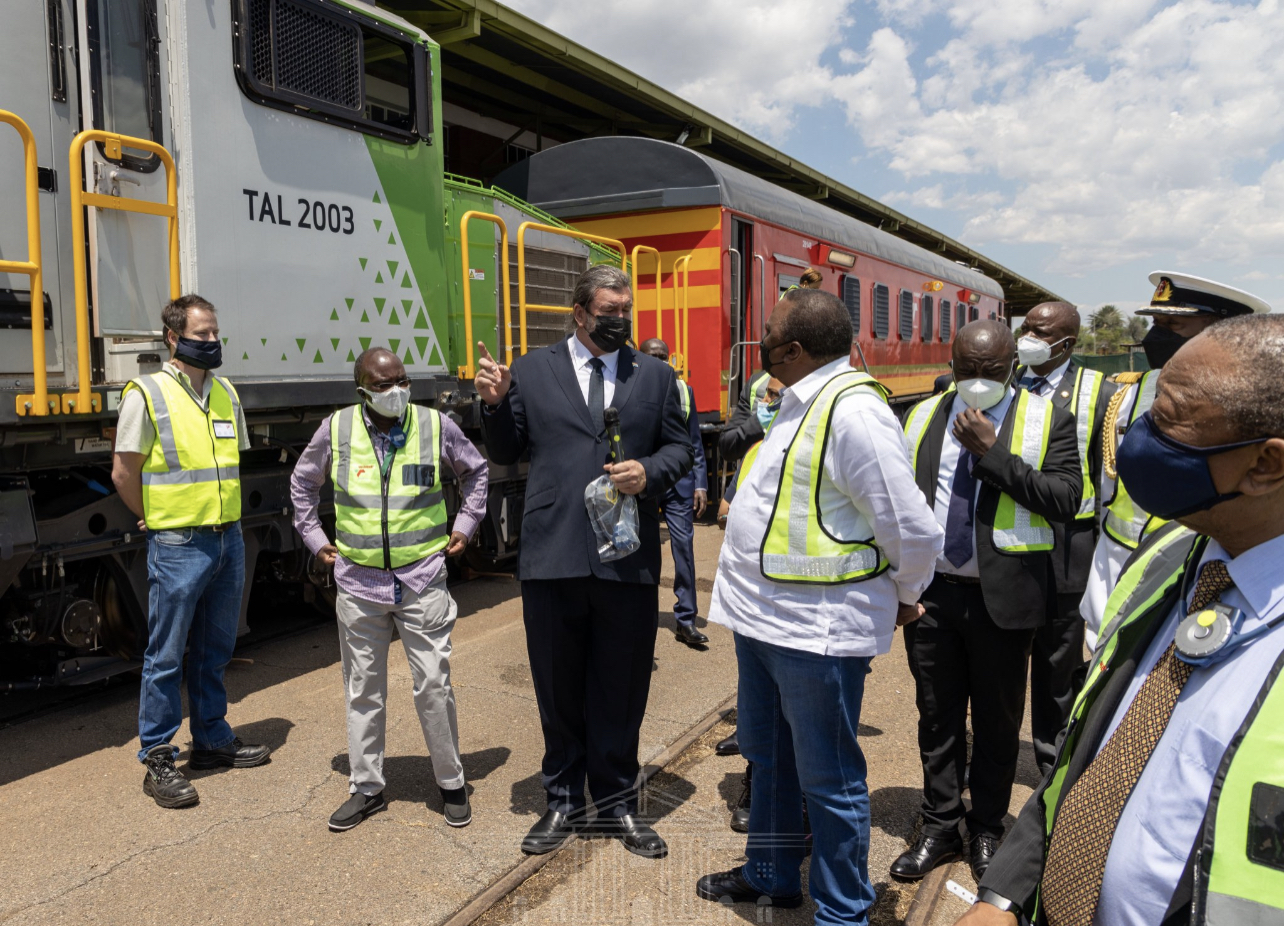 Uhuru invites South African firm to help revamp rail system » Capital News