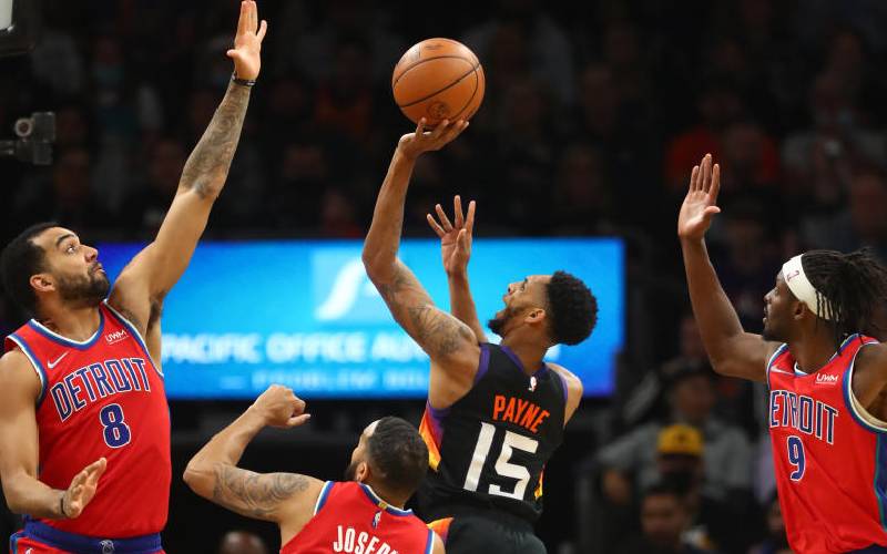 Suns take down Pistons for team-record 18th straight victory : The standard Sports