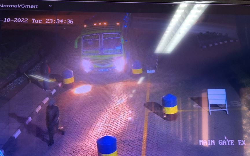 Drama as Weed Smokers Force Bus Driver to Drive to DCI HQ