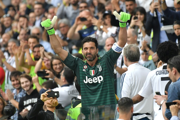Fired-up Buffon set to overtake Maldini as Juve eye nine in a row