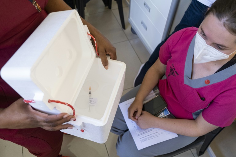 Kenya hopes to vaccinate 60 percent adults with Johnson and Johnson » Capital News