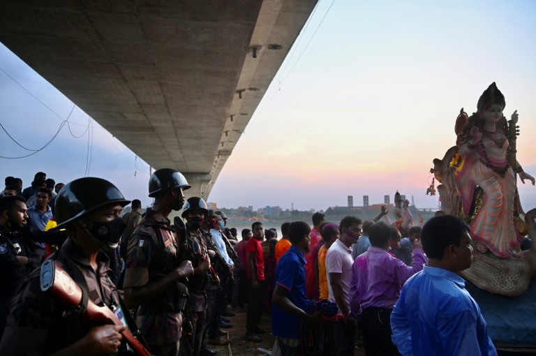 Two Hindu men killed in fresh Bangladesh religious unrest » Capital News