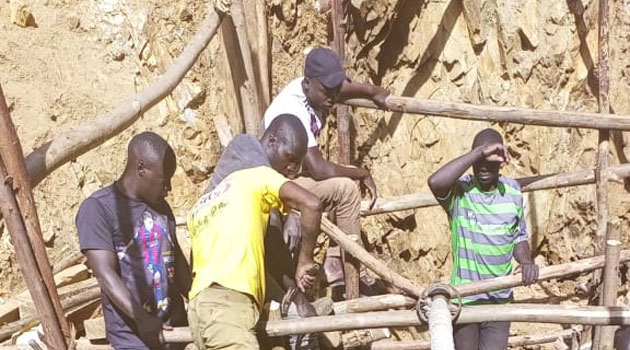 Community-based group, SHOFCO, takes over search for Abimbo miner » Capital News