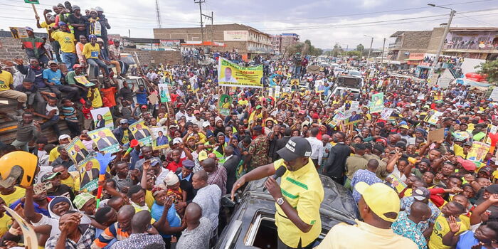 I Will Put Raila on a Wheelbarrow, Dump Him in Bondo - Ruto
