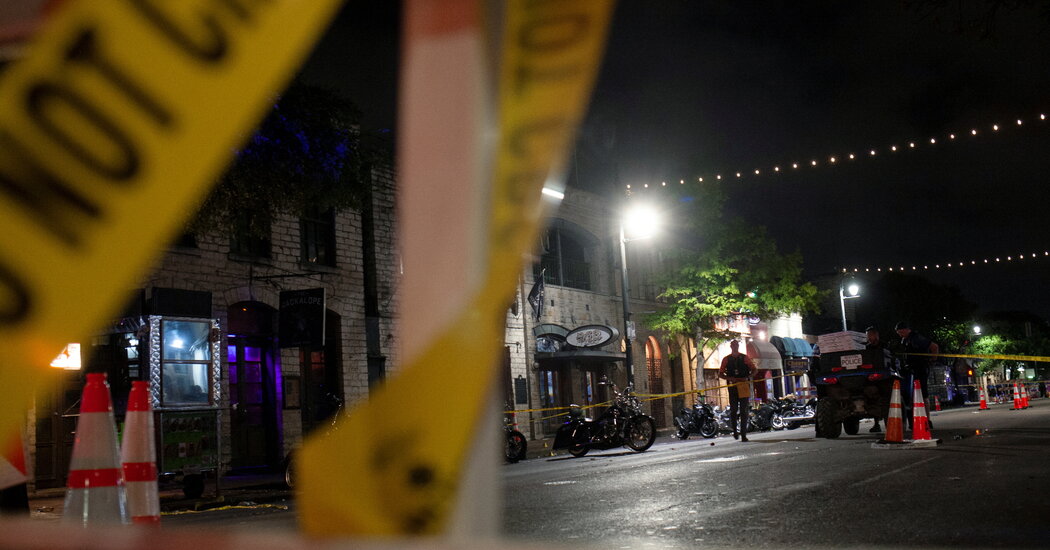 Downtown Austin Shooting: 13 People Are Wounded, Police Say
