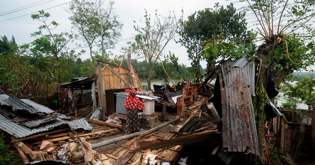 Cyclone Amphan’s Death Toll Rises to 80 in India and Bangladesh