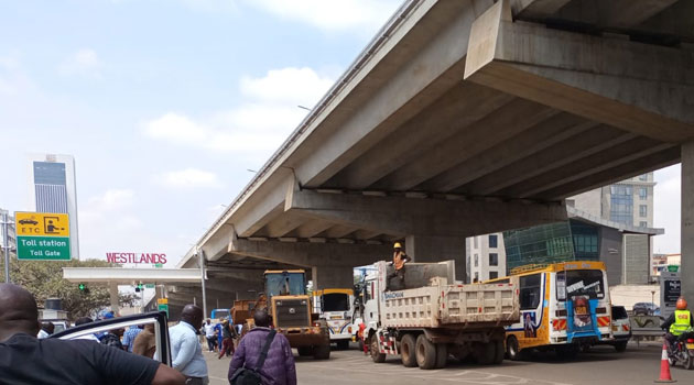 Normalcy restored on barricaded Waiyaki Way section joining Nairobi Expressway » Capital News