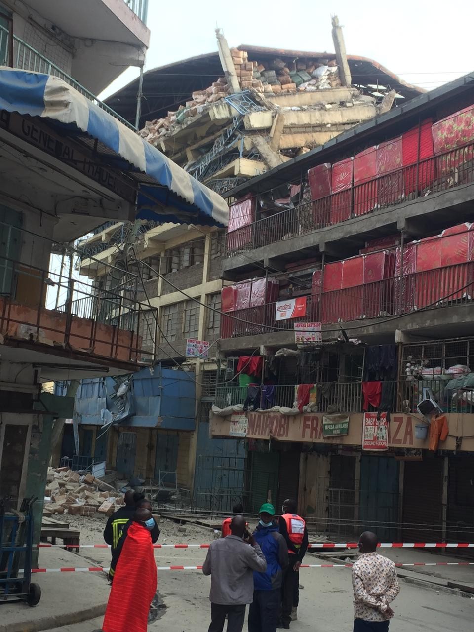 Building collapses in Nairobi's Kamukunji area