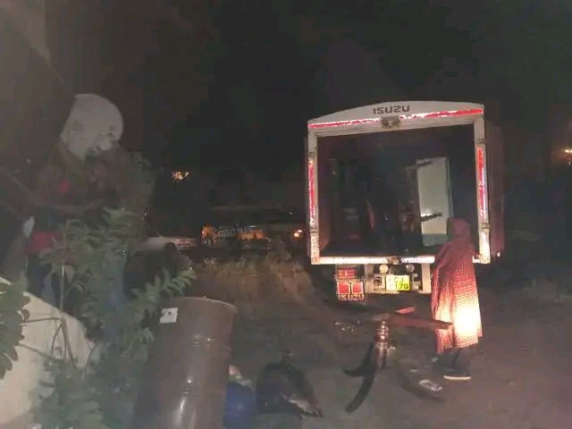 Landlord catches tenant leaving at night. Phopto Landlord catches tenant leaving at night. Phopto