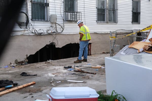  “We have to change everything,” Mayor Bill de Blasio said about the city’s storm response.