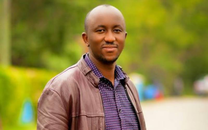 Tough balancing for varsity staff juggling office job, fashion