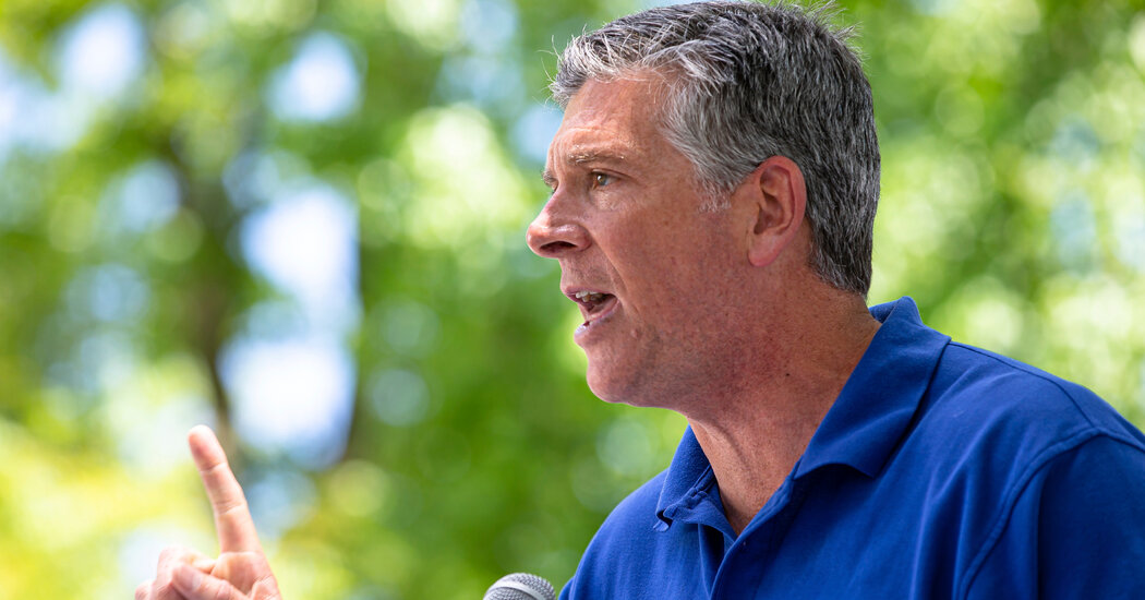 Illinois Republican Lawmakers at Odds on Infrastructure Bill