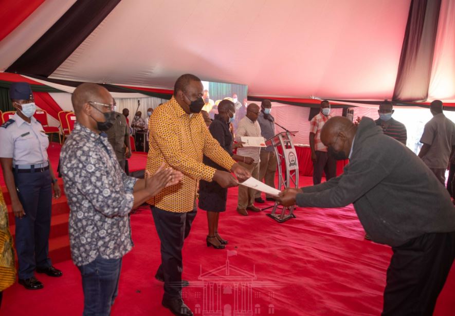 Don’t Sell Your Birthright, President Kenyatta Urges Kilifi Residents As He Issues Land Title Deeds