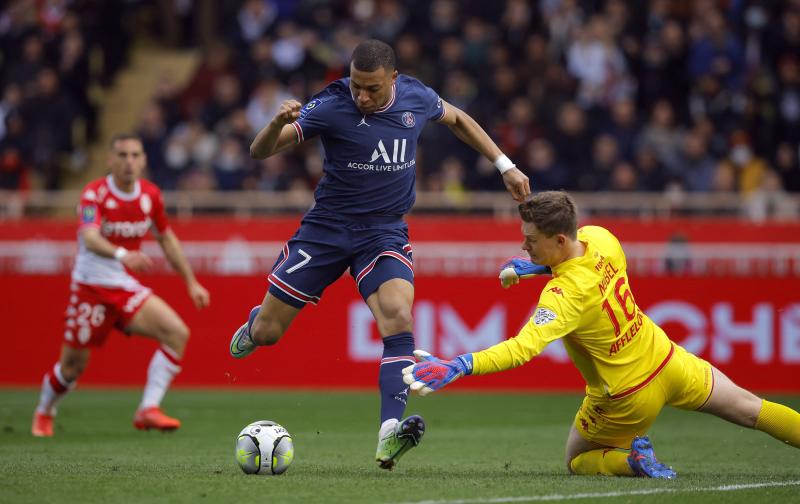 Paris St Germain slump to heavy defeat at Monaco : The standard Sports