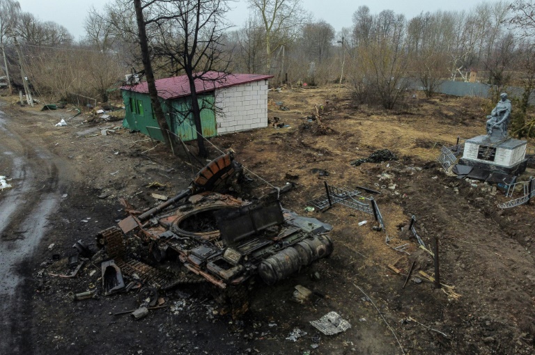 Destroyed tanks, church on frontline of battle for Kyiv » Capital News