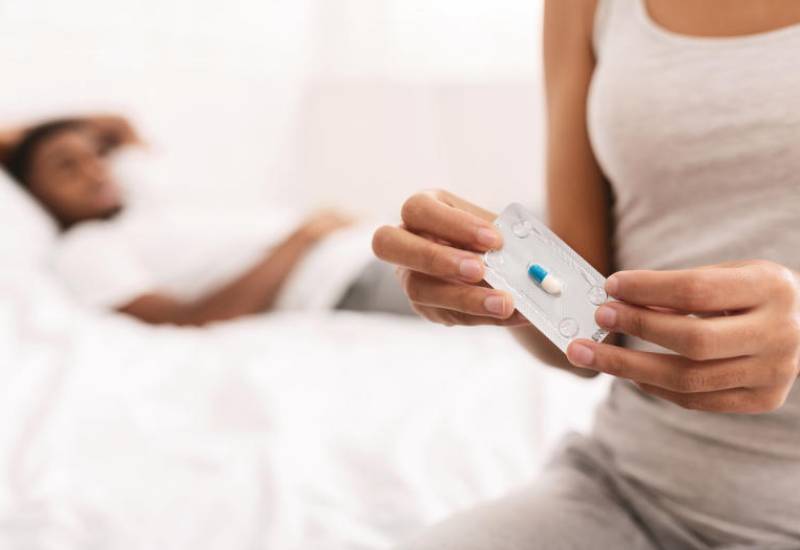 Things you should know before choosing hormonal implant Eve woman
