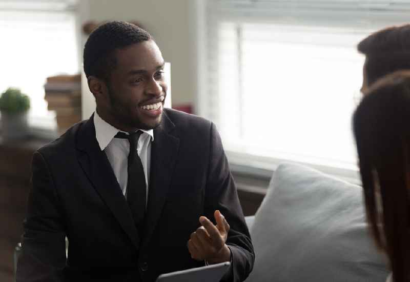 Tips to help your relationship flourish when you work together