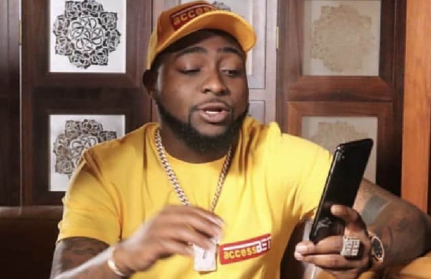 I needed some cleansing, says Davido as he cuts friends off contact list