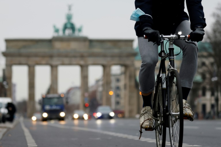 Car ban and virus curfew open Tunis streets to cyclists » Capital News
