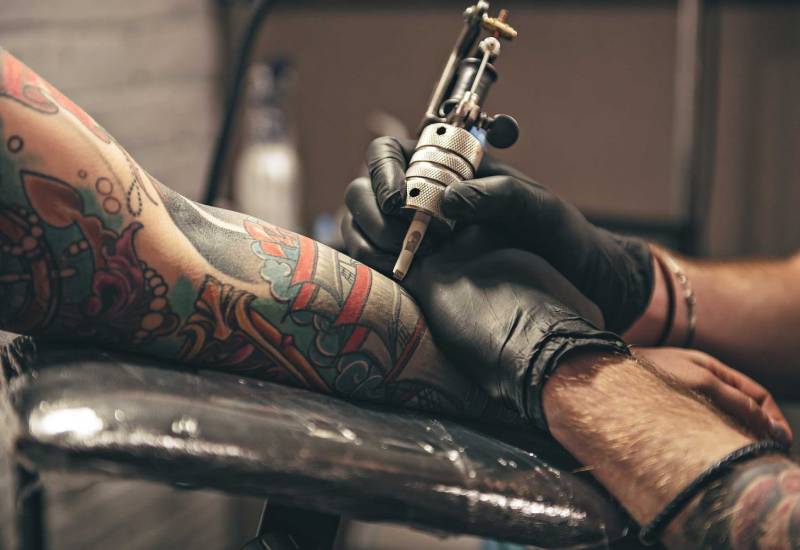 What you need to know before getting a tattoo Eve woman