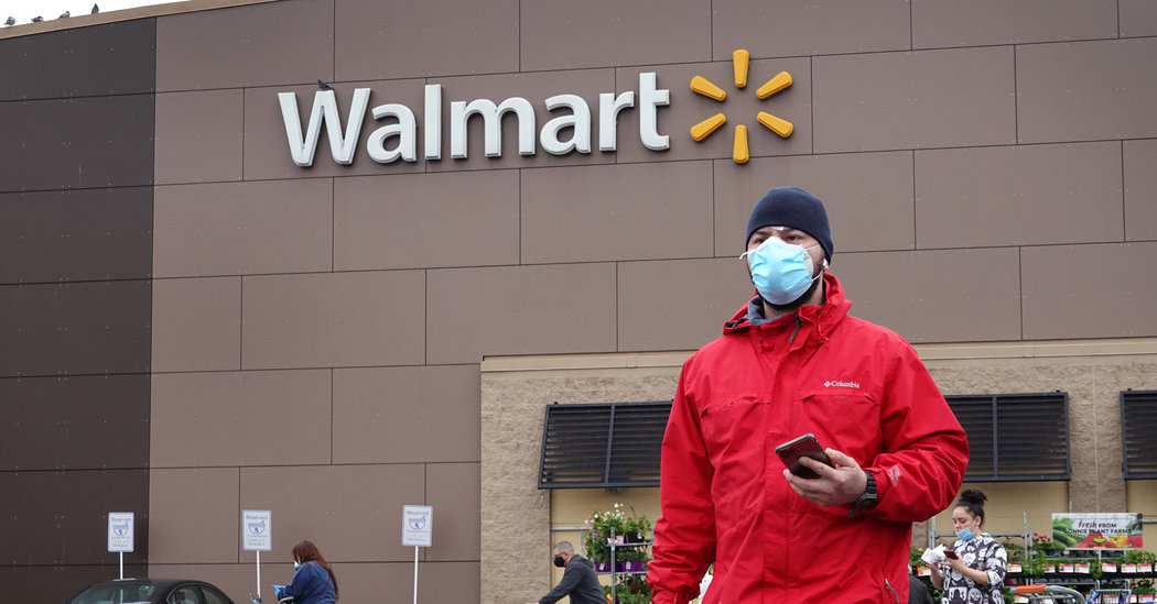 Walmart to Require Masks in Stores