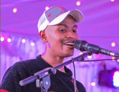 [VIDEO] Mugithi artist Samidoh stops his show ejecting curvy woman on stage over her odd dance