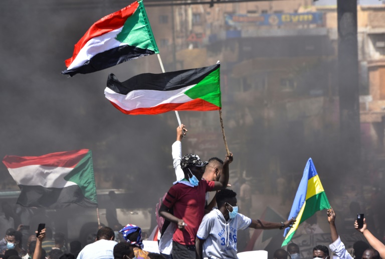 Sudan general declares state of emergency, dissolves government after 'coup' » Capital News