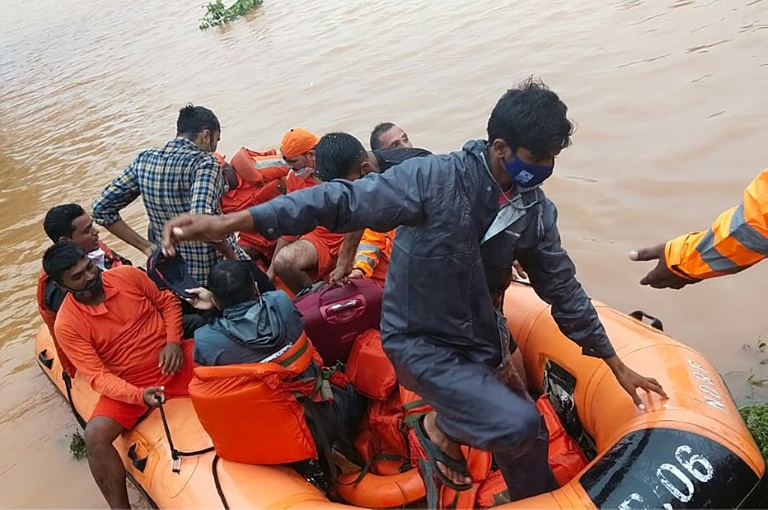 India begins landslide, flood clean-up as deadly monsoon rains ease » Capital News