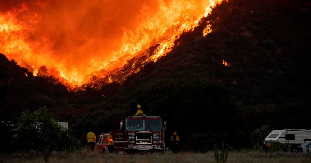 Apple Fire Leads to Evacuation Order for 7,000 in California
