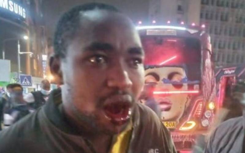Hawker gets Sh430,000 after losing teeth in scuffle with county askaris