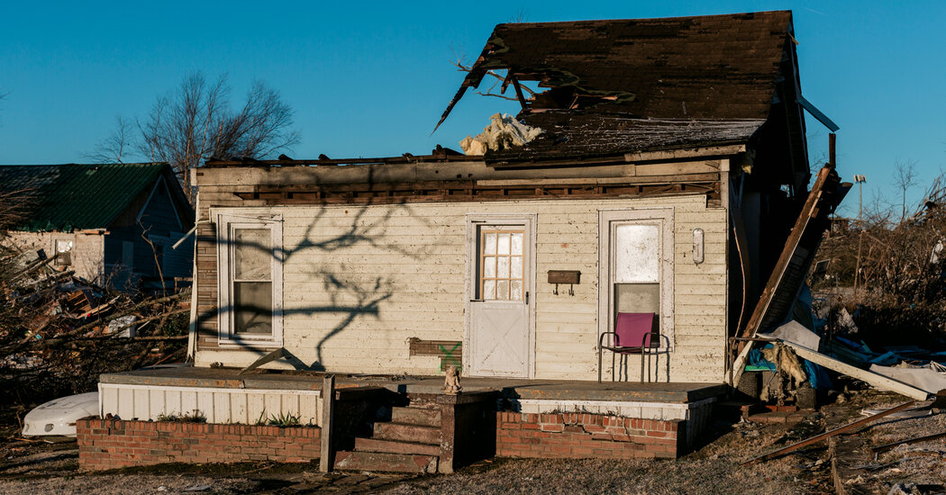 Kentucky Governor Details Tornado Damage and Deaths: Live Updates