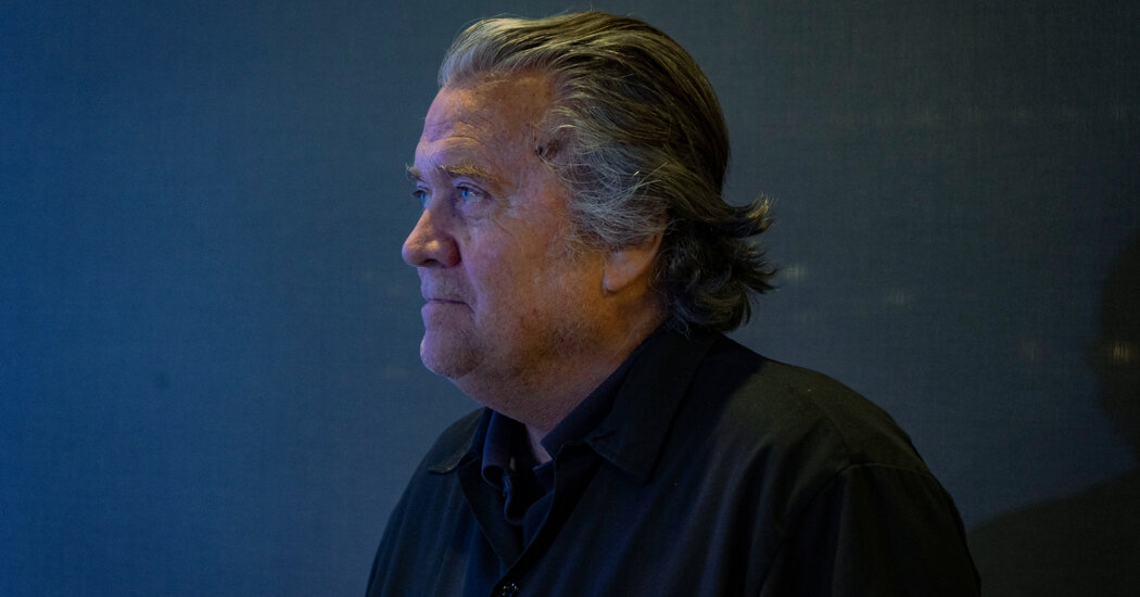 House Panel Recommends Contempt Charge for Stephen Bannon