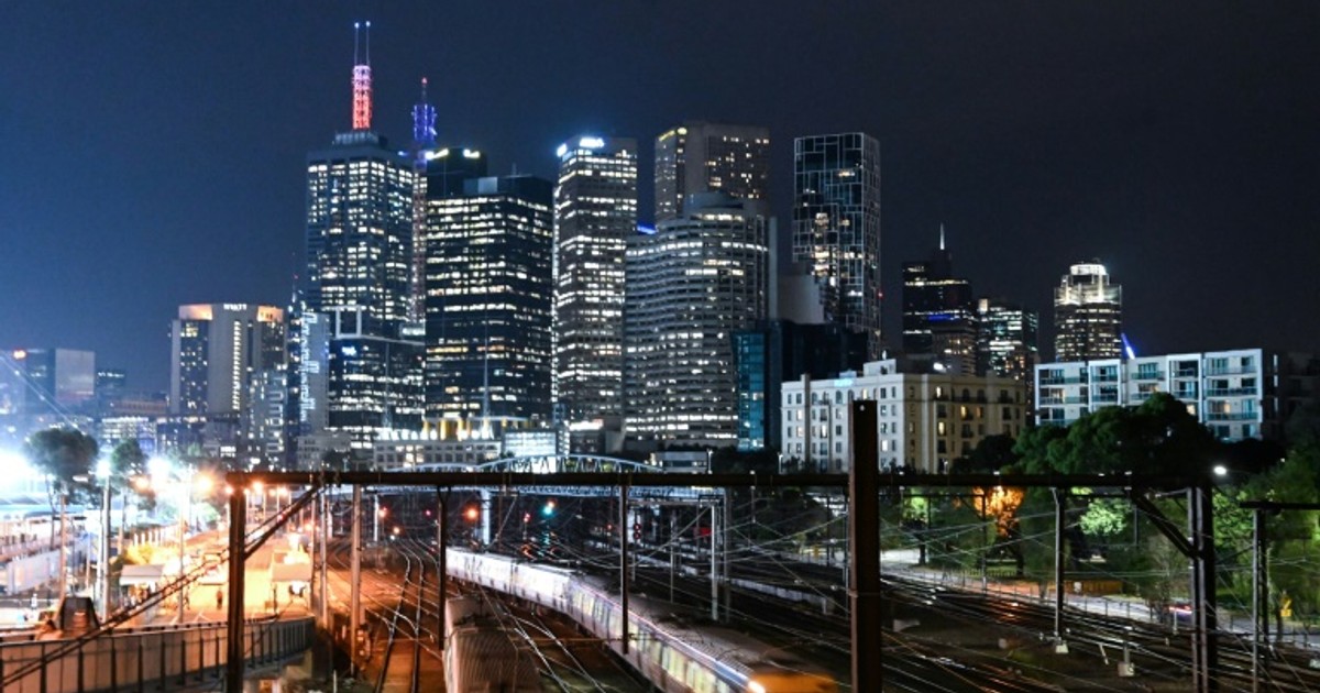 Parts of Australian city locked down to curb virus spike [ARTICLE]