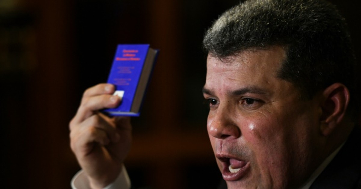 Maduro gives EU ambassador 72 hours to leave Venezuela [ARTICLE]
