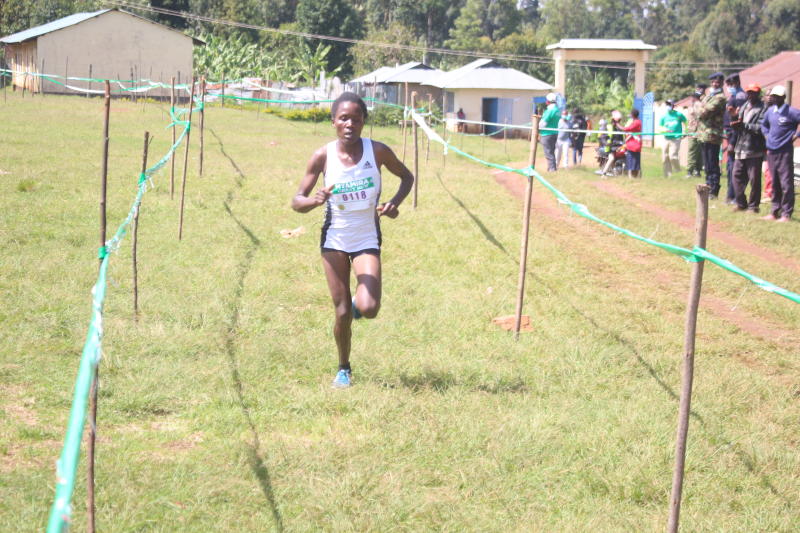 Onchari clinches Nyamira 10km road race : The standard Sports