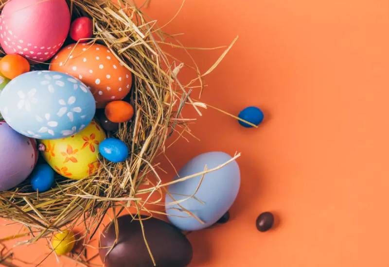 What’s the story behind Easter eggs? Eve woman