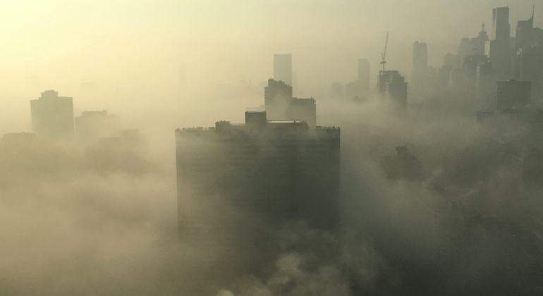 Almost everyone now breathing polluted air, warns WHO