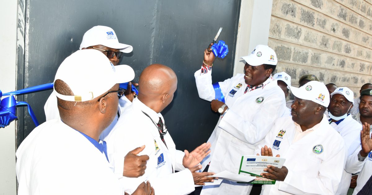 CS Wamalwa officially Commissions the Banana Processing Plant – Kenya News Agency