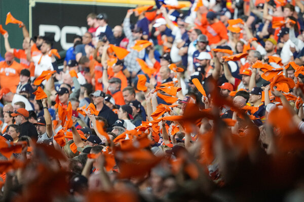 Braves vs. Astros Live Updates: Houston Extends Lead in Sixth Inning