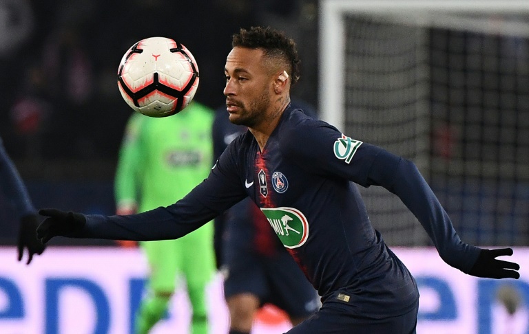 Neymar PSG extension more likely than Madrid switch-dad
