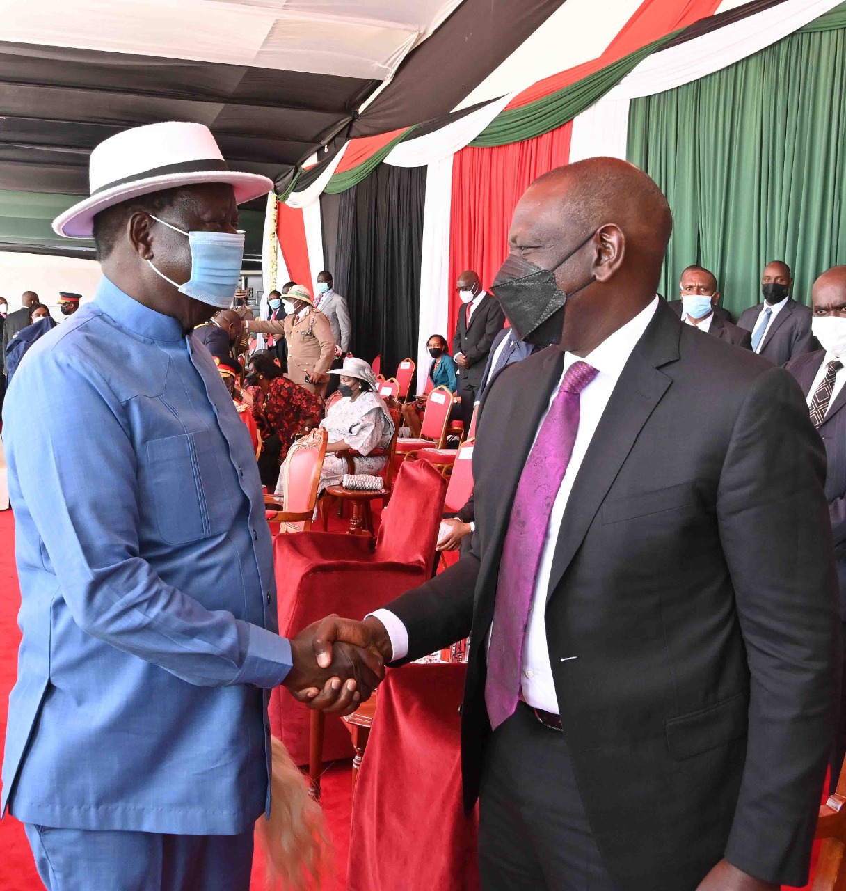 Raila, Ruto in neck to neck popularity as 2022 presidential race shapes up » Capital News