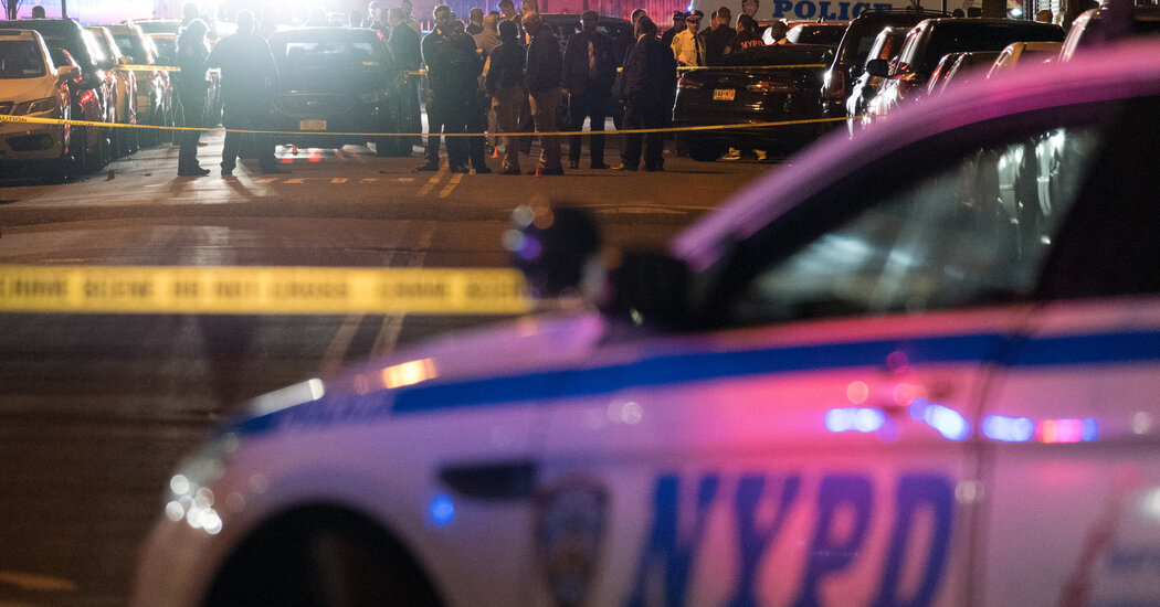 Police Officer Is Shot in the Bronx