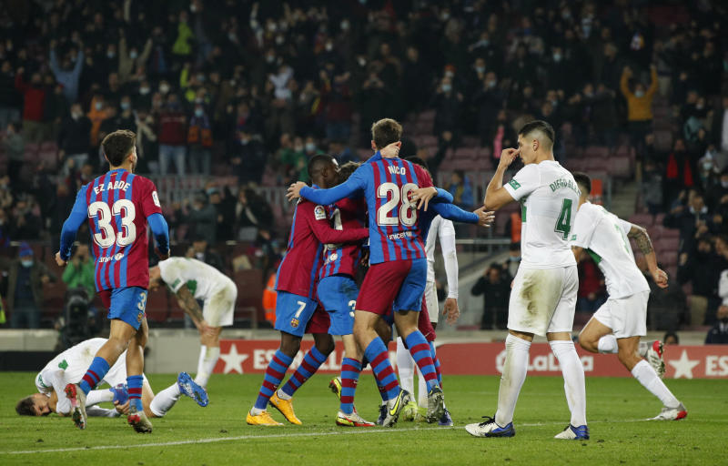 Nico stunner gives Barcelona late 3-2 win over Elche : The standard Sports