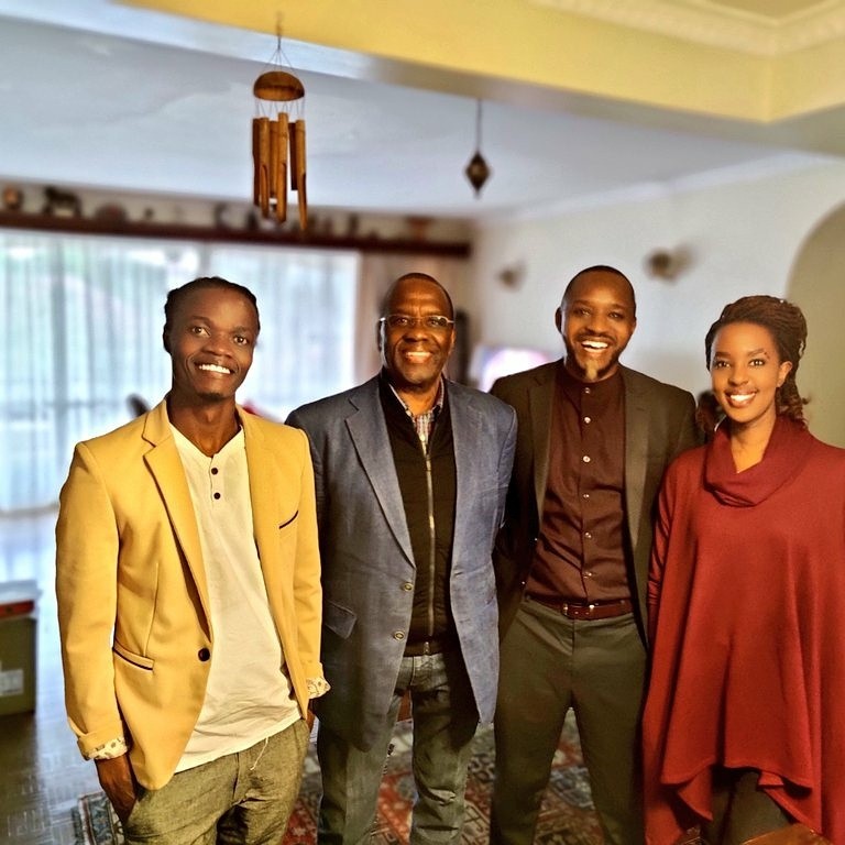 Boniface Mwangi Defends Juliani-Lillian Relationship As He Shares Video Of Them Having Fun In Club (Video)