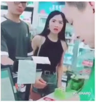 UTACHEKA ULIE! See how this Slay Queen was embarrassed in a popular mall - This is savage (VIDEO)