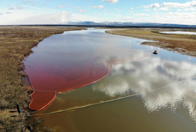 Putin declares state of emergency over Siberian fuel spill