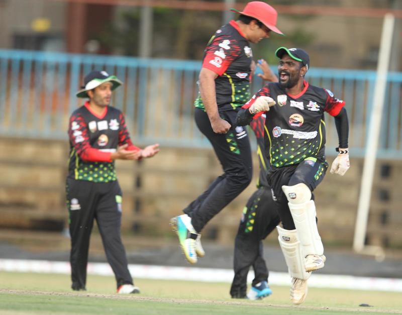 Ndovus tackle Kifaru in T20 Under-40 final : The standard Sports