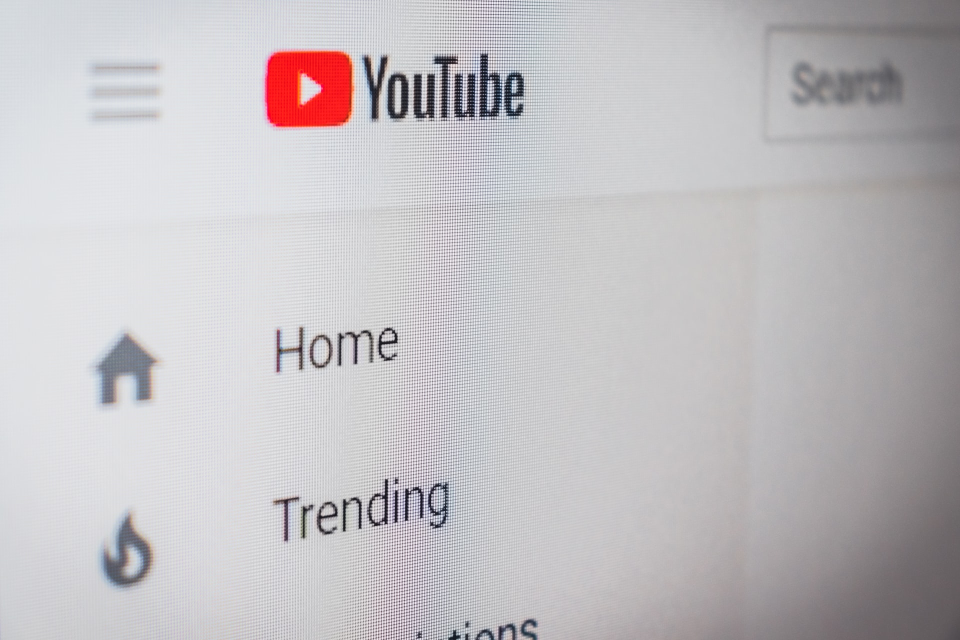 Russia threatens to block YouTube after suspension of German RT channels